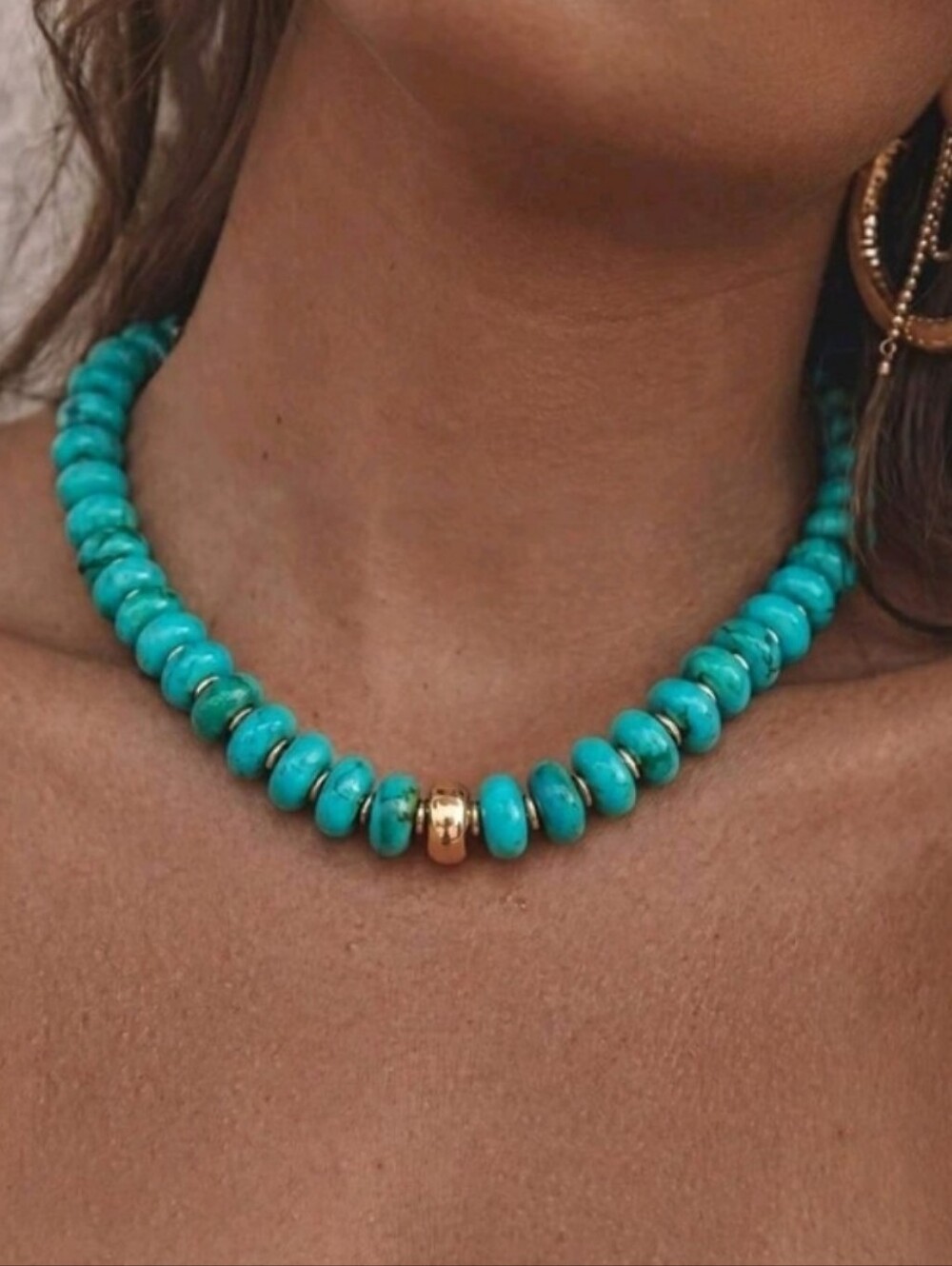 NEW! Stunning Turquoise Beaded Choker Necklace with Gold Accent